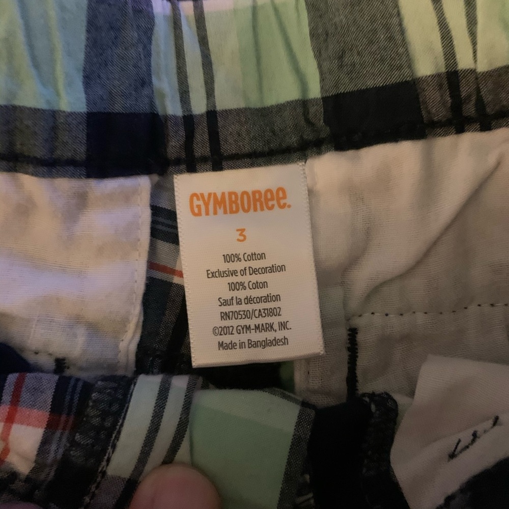 Patchwork pattern shorts size 3 - Picture 2 of 3